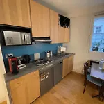Nice Flat In Face To Seine River